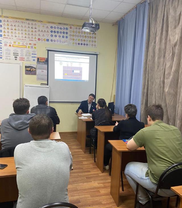 Класс ПДД автошколы в Перово